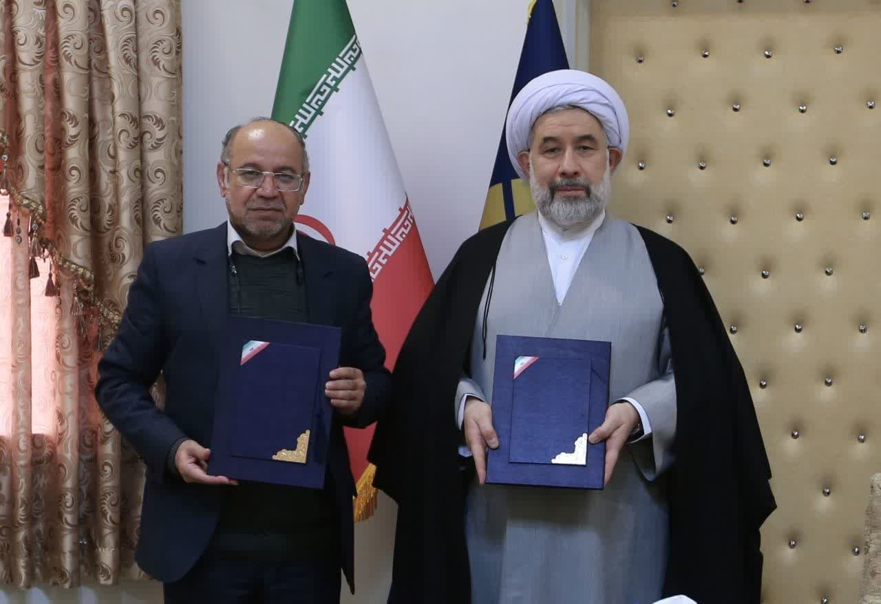 امضای تفاهمنامه همکاری میان جامعةالمصطفی و دانشگاه شهید باهنر