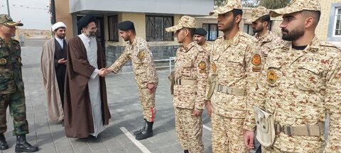 رونمایی از کتاب «بیرق های عزت» در گروه ۸۴۰موشکی نزاجا