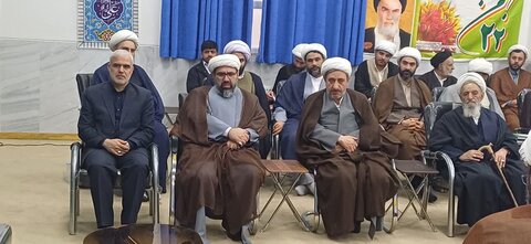 تصاویر دیدار رئیس مرکز حفاظت و اطلاعات قوه قضائیه با طلاب و روحانیون لرستان