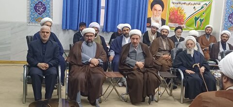 تصاویر دیدار رئیس مرکز حفاظت و اطلاعات قوه قضائیه با طلاب و روحانیون لرستان