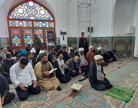 تصاویر/ کارگاه تلبس طلاب مدارس علمیه منطقه کاشان