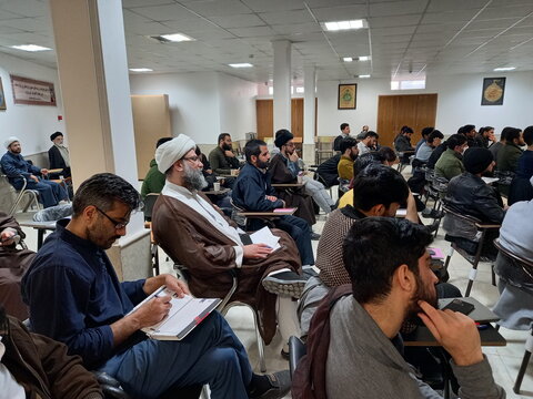 تصاویر/ کارگاه تلبس طلاب مدارس علمیه منطقه کاشان