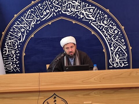 مدرسه زمستانه «نگاهی به شخصیت و نظام فکری امام خمینی(ره)»