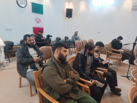 مدرسه زمستانه «نگاهی به شخصیت و نظام فکری امام خمینی(ره)»