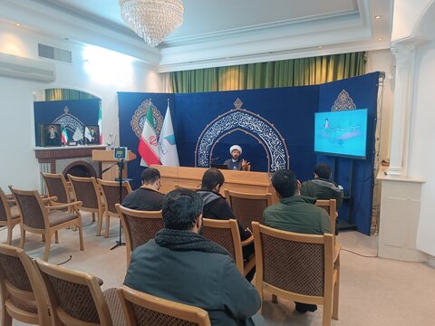 مدرسه زمستانه «نگاهی به شخصیت و نظام فکری امام خمینی(ره)»