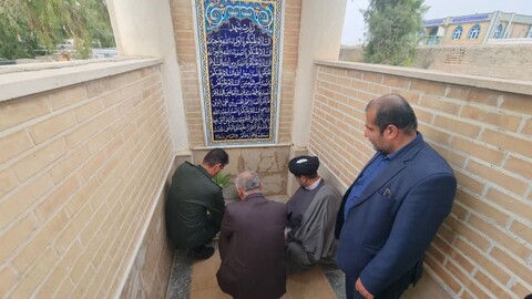 تصاویر/ غبارروبی قبور مطهر شهدای گناوه