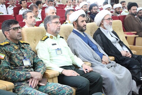 تصاویر/ دیدار امام جمعه بوشهر با مجموعه فراجای بوشهر