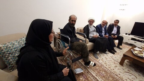 تصاویر/ دیدار امام جمعه بوشهر با برخی جانبازان دفاع مقدس