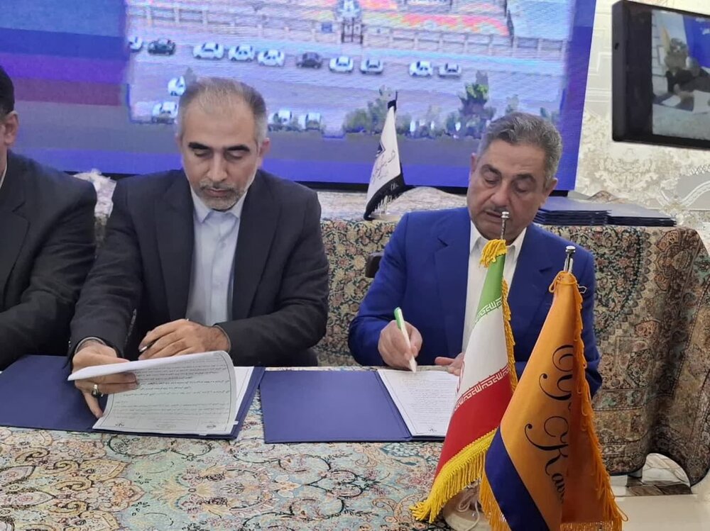 نیروگاه خورشیدی ۳مگاواتی یلدای کویر کاشان افتتاح شد