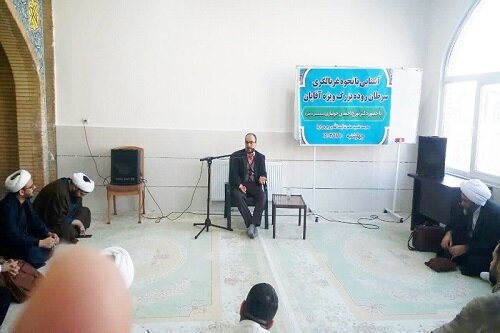 دوره آموزش غربالگری و پیشگیری از سرطان در حوزه علمیه کرمانشاه برگزار شد