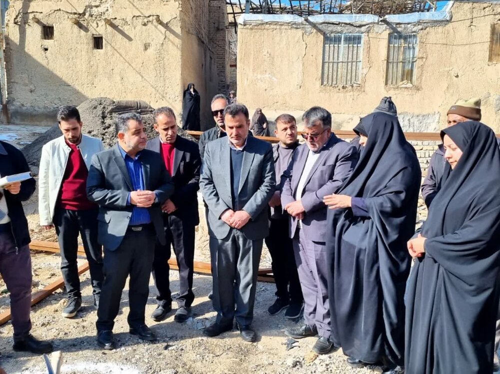 عملیات اجرایی پروژه احداث ساختمان دهیاری اسحقآبادآغاز شد