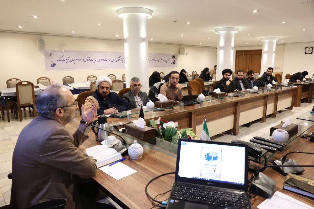 تعامل تاریخ تحلیلی با علوم اسلامی، زمینه‌ساز گسترش دانش دینی است