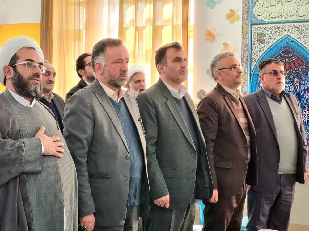 آئین تکریم و معارفه بخشدار نیاسر برگزار شد