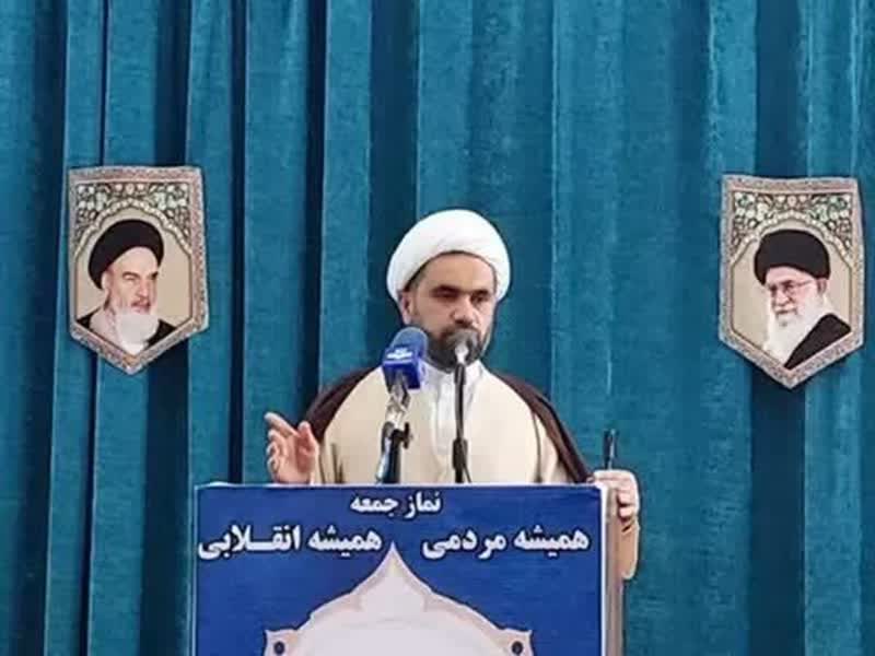 شرکت در راهپیمایی ۲۲بهمن جهاد محسوب می‌شود