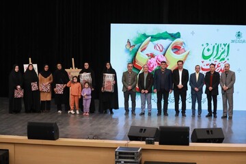 تصاویر/جشن بزرگ «حضور تا ظهور» در ششمین روز از دهه مبارک فجر در کاشان