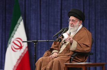 فیلم کامل بیانات صبح امروز رهبر انقلاب در دیدار جمعی از فرماندهان نیروی هوایی و پدافند هوایی ارتش