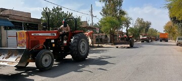 فیلم| رژه تراکتور سواران شهدادی به مناسبت دهه فجر