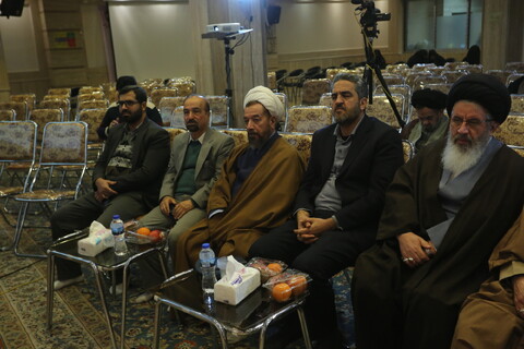تصاویر / همایش بزرگداشت آیت الله  خادمی  «خادم شریعت و نهضت» در اصفهان