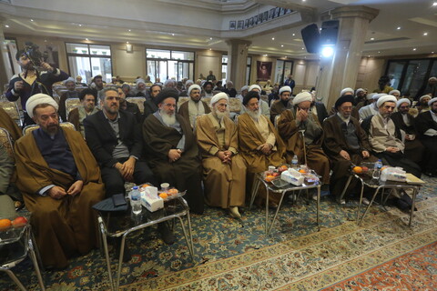 تصاویر / همایش بزرگداشت آیت الله  خادمی  «خادم شریعت و نهضت» در اصفهان