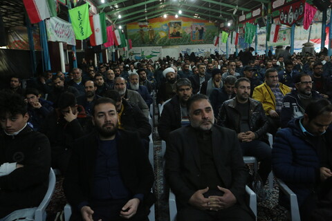 تصاویر / گلباران مزار مطهر شهدای اصفهان‎