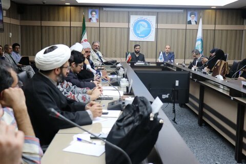 بازدید از آزمایشگاه ملی نقشه‌برداری مغز دانشگاه تهران در حاشیه همایش بین‌المللی