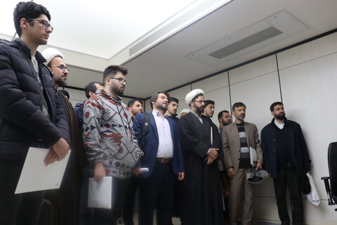 بازدید از آزمایشگاه ملی نقشه‌برداری مغز دانشگاه تهران در حاشیه ی همایش بین‌المللی