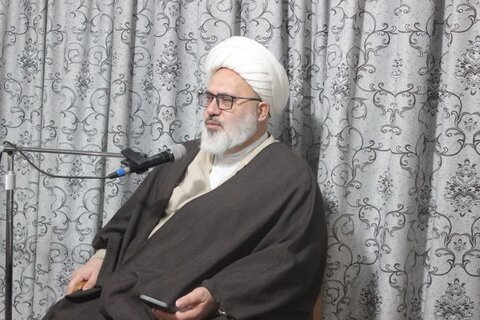 تصاویر/ بدرقه کاروان زائران حسینی مدرسه علمیه امام رضا (ع) میاندوآب به کربلای معلی