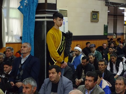 تصاویر/ آیین عبادی سیاسی نماز جمعه چهاربرج