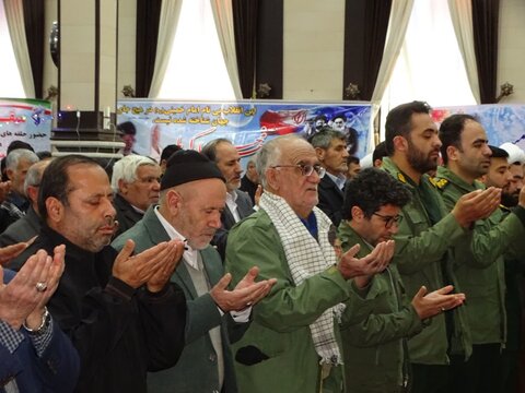 تصاویر/ آیین عبادی سیاسی نماز جمعه چهاربرج