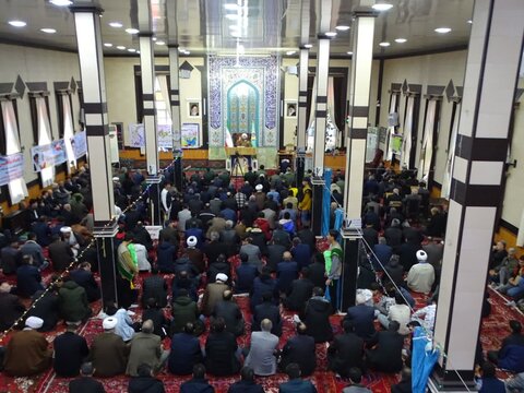 تصاویر/ آیین عبادی سیاسی نماز جمعه چهاربرج