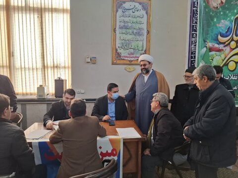 تصاویر/  اقامه نماز جمعه پلدشت
