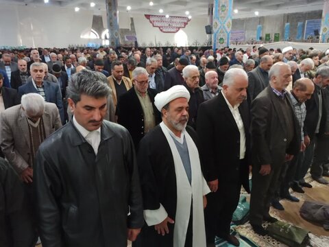 تصاویر/ نمازعبادی سیاسی جمعه کاشان