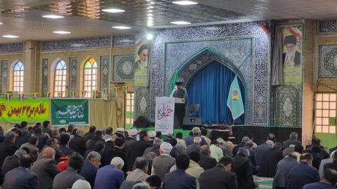 نماز جمعه گناوه به روایت تصویر