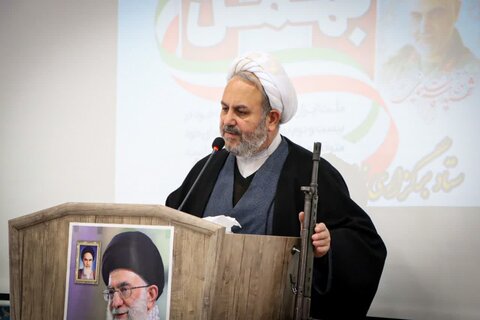 تصاویر/ آیین عبادی سیاسی نماز جمعه نوشین شهر