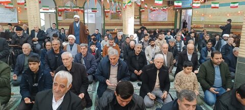 تصاویر/ اقامه نماز جمعه شهرستان شوط