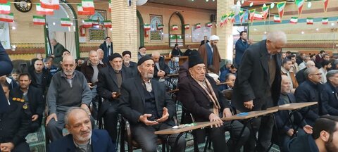 تصاویر/ اقامه نماز جمعه شهرستان شوط