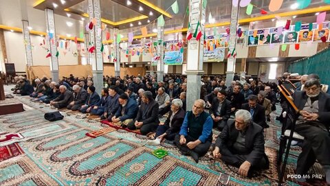 تصاویر/ اقامه نماز جمعه شهر کشاورز