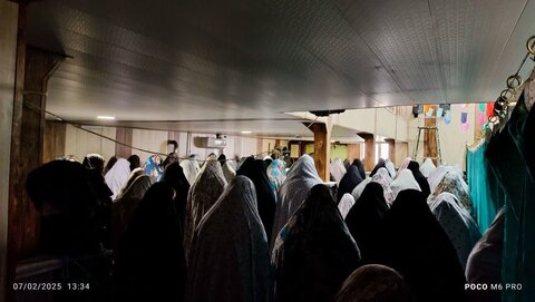 تصاویر/ اقامه نماز جمعه شهر کشاورز