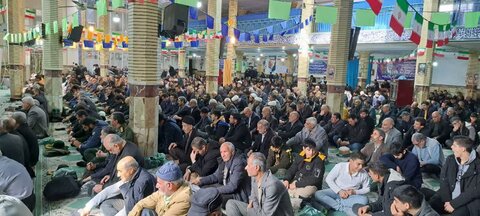 تصاویر اقامه نماز جمعه الیگودرز