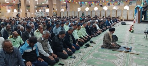 نمازجمعه بندر دیر به روایت تصویر