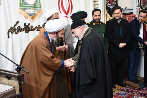 تصاویر/ جشن پیروزی انقلاب در مسجد صاحب الزمان(عج) خوی