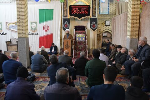 تصاویر/ جشن پیروزی انقلاب در مسجد صاحب الزمان(عج) خوی