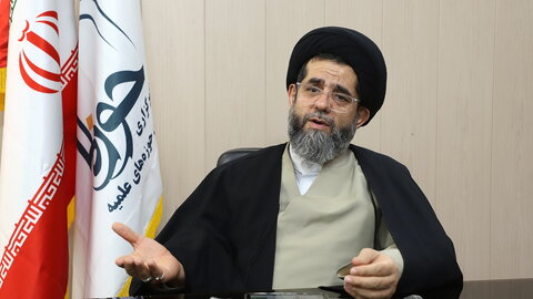 بین الاقوامی نمائش قرآنی تہران میں 16 حوزوی مرد و خواتین مشاورین خدمات انجام دے رہے ہیں