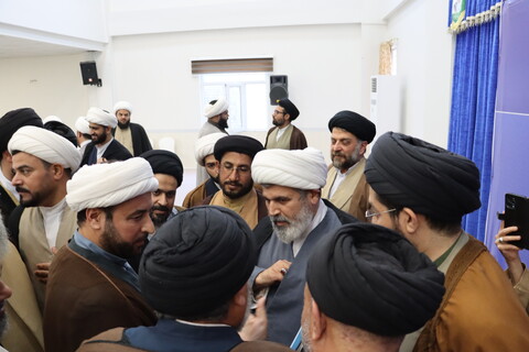 نشست مبلغین استان خوزستان با معاون تبلیغ و امور فرهنگی حوزه های علمیه کشور

