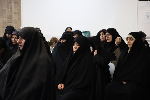 نشست مبلغین استان خوزستان با معاون تبلیغ و امور فرهنگی حوزه های علمیه کشور
