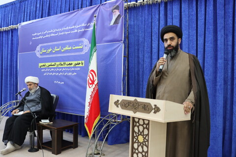 نشست مبلغین استان خوزستان با معاون تبلیغ و امور فرهنگی حوزه های علمیه کشور
