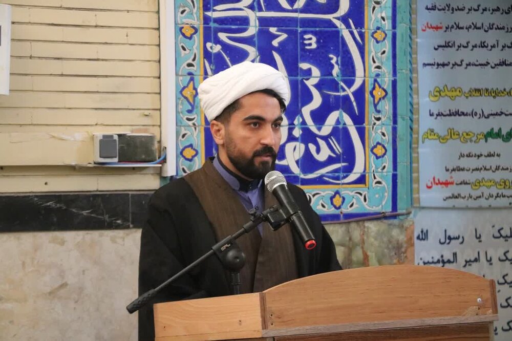 نیروی هوایی افتخارآفرین در آسمان و زمین