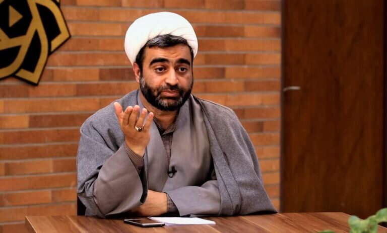 لزوم ترویج اندیشه‌ و آثار شهید مطهری در حوزه علمیه