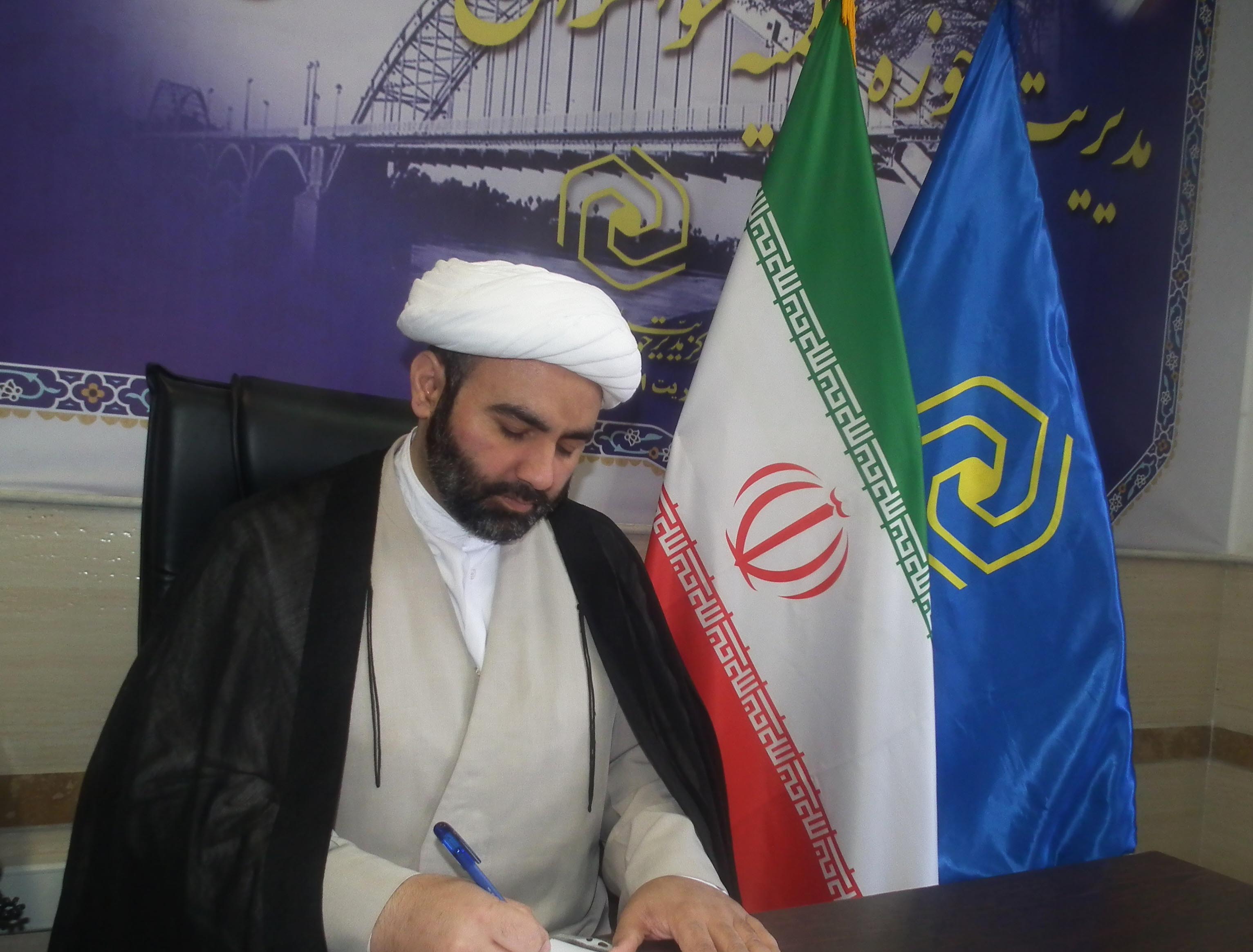 دعوت مدیر حوزه خواهران خوزستان از طلاب خواهر برای حضور در راهپیمایی ۲۲بهمن