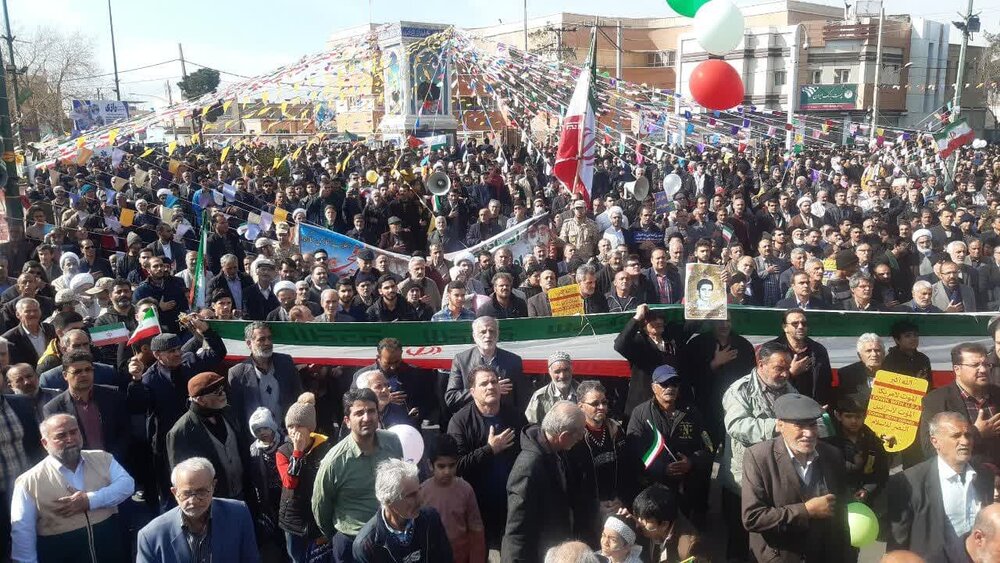 اعلام مسیرهای راهپیمایی یوم الله ۲۲بهمن در شهرستان آران و بیدگل
